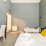 Merulana 139 3* روما