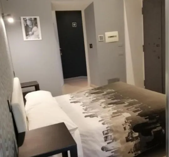 Merulana 139 3* Rome